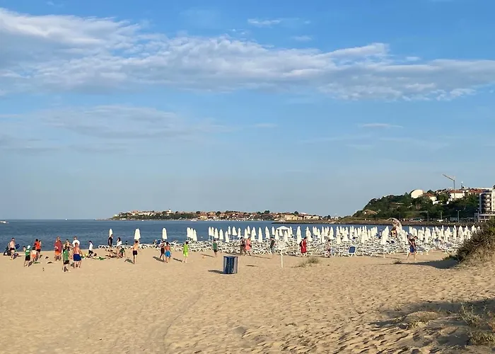 Paradiso 'в' 111 Large شقة