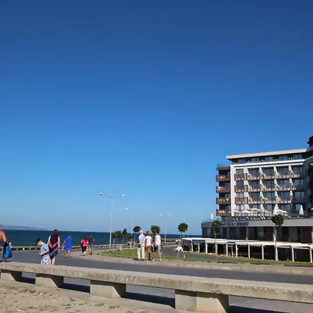 Apartman Paradiso 'в' 111 Large Neszebar