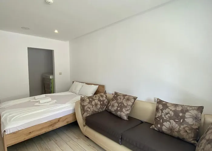 Paradiso 'в' 111 Large